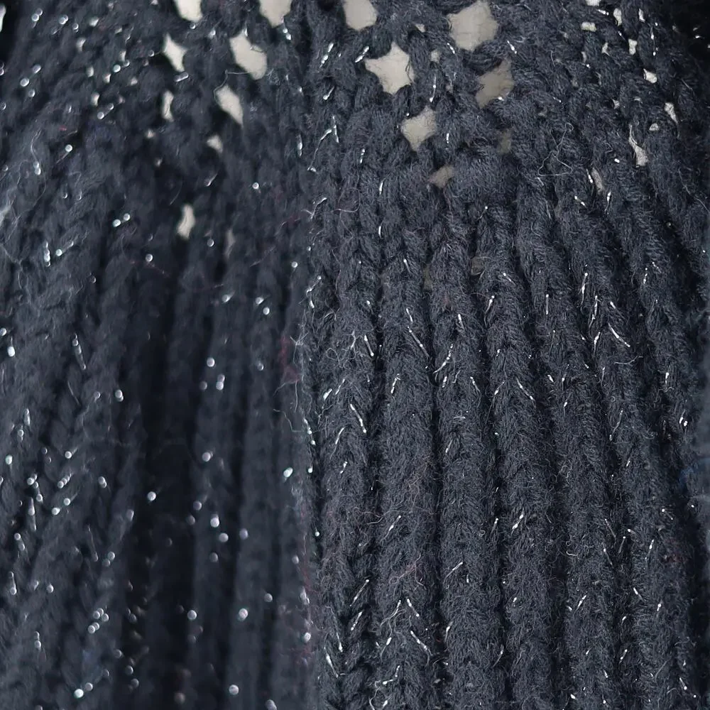Badgley Mischka Women Black Silver Lurex Wool Blend Cable Knit Fishtail Scarf